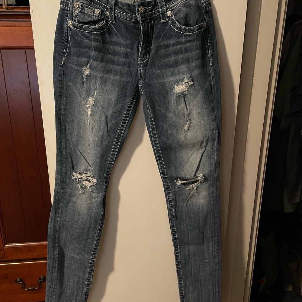 Size 29 miss me skinny jeans